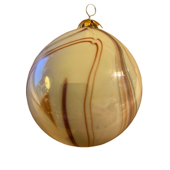 Vintage Evergreen Glass Arts Center Handblown Glass Swirl Christmas Ball 1982 - Picture 5 of 8